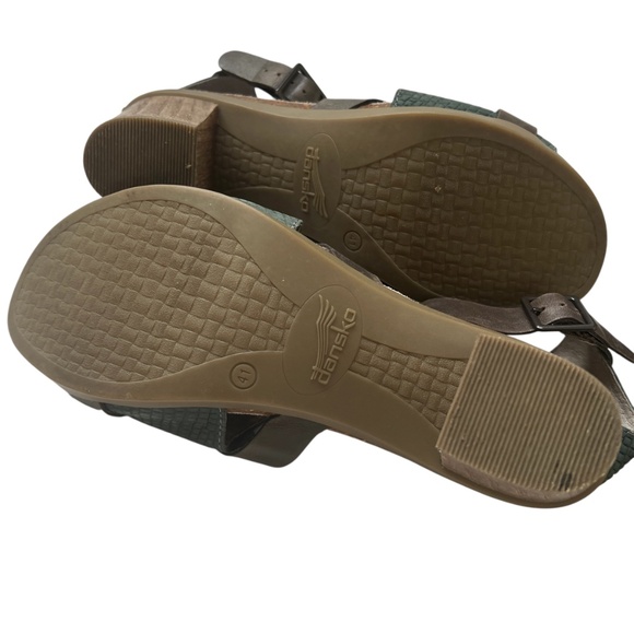 DANSKO DOMINIQUE Sandals Teal Leather& Suede T Strap Size 41 US 10.5 - 11 - Picture 8 of 11